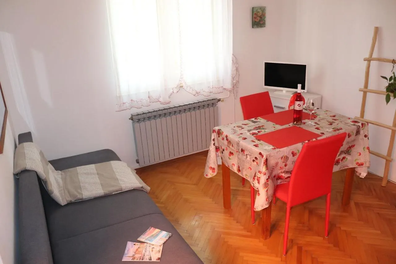 Aleta Apartment Rovinj 0*,